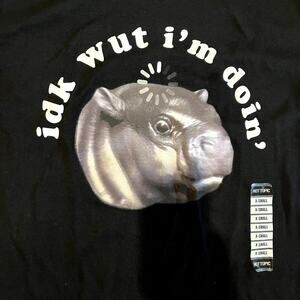 Funny Meme Tee "idk wut im doing"